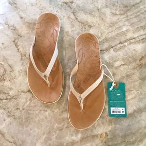 OLU KAI SANDALS